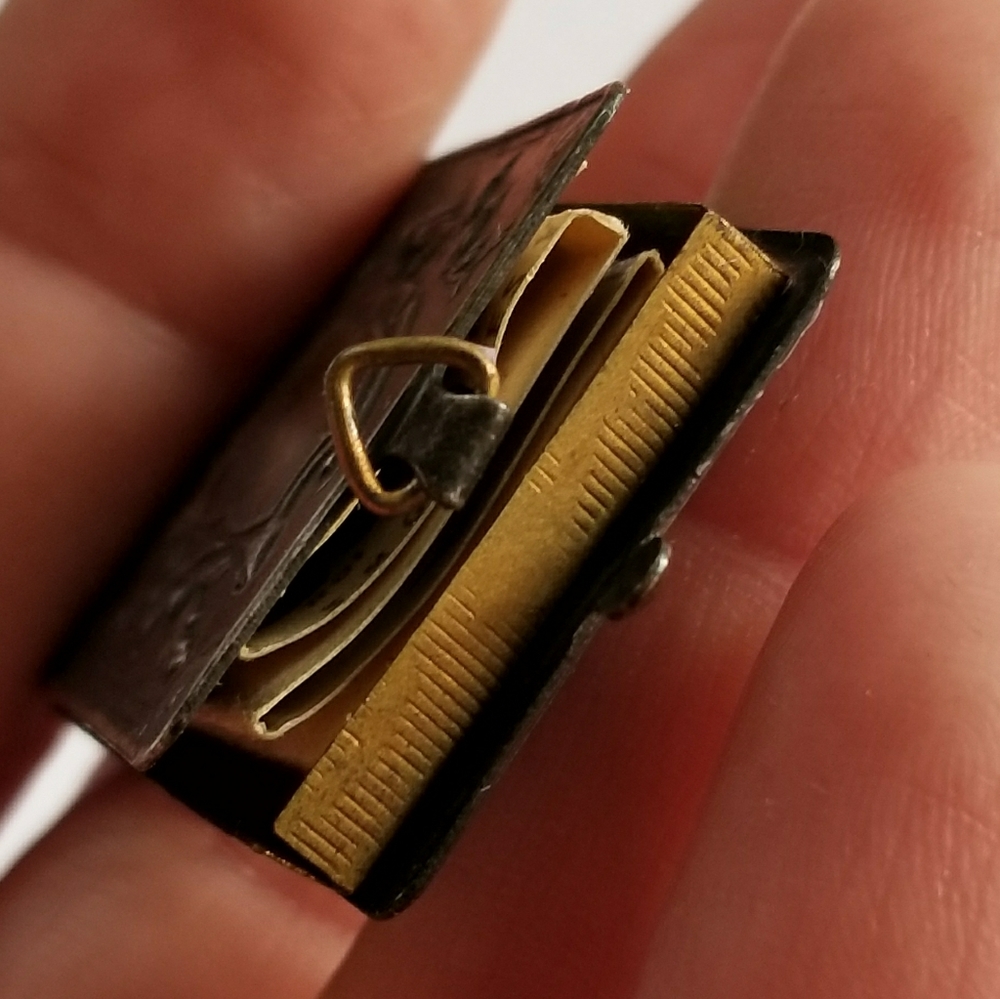 Antique WWI locket French fold out France World War 1 one sweetheart souvenir - Picture 8 of 15